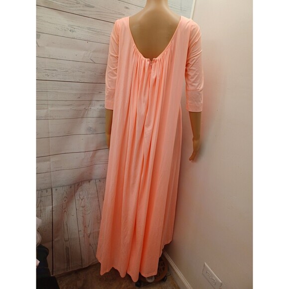 Vtg Fith Avenue Robes  Nightgown Nylon Long Flowy Gown Peach Sz S - Picture 4 of 10
